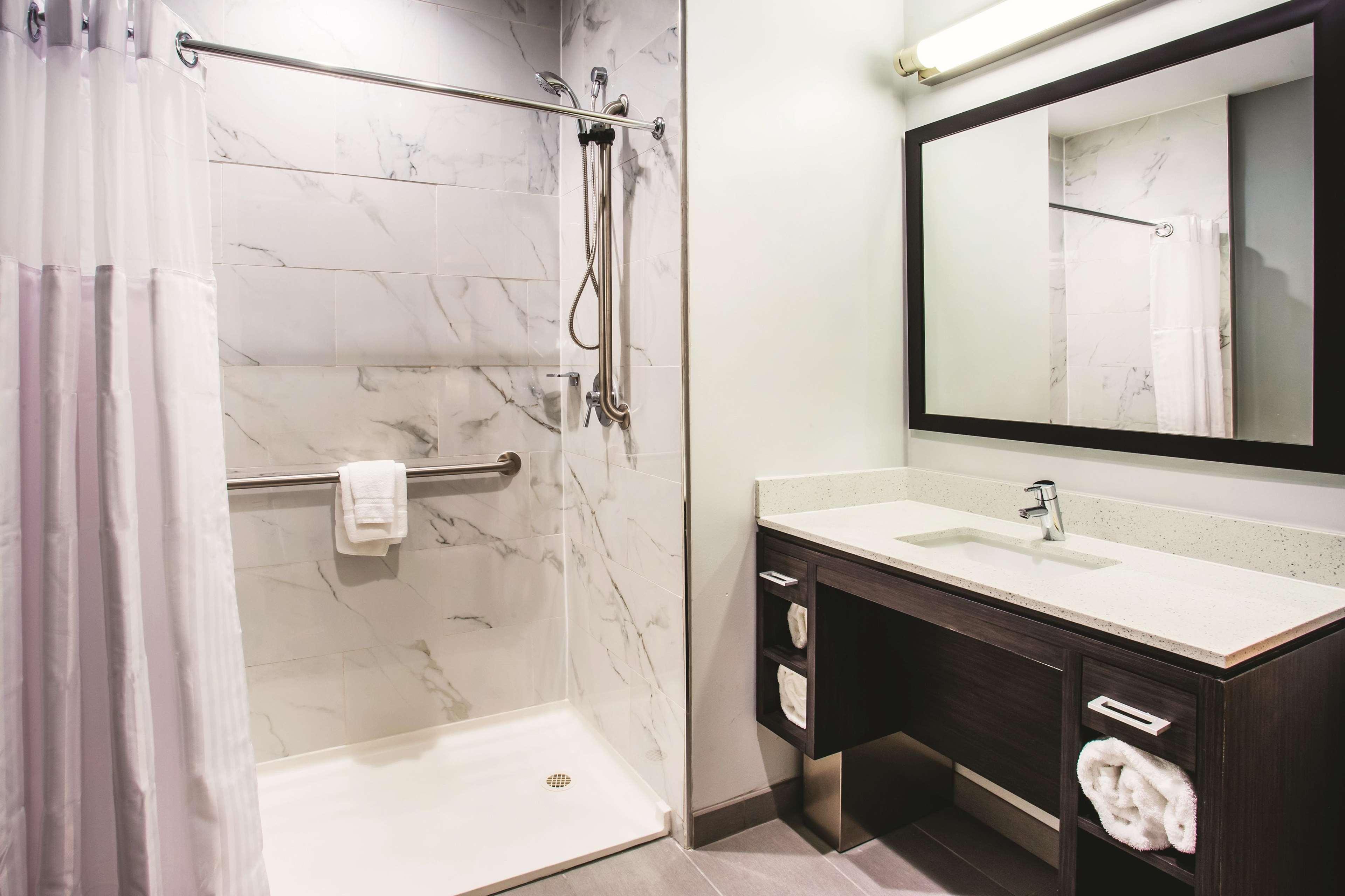 La Quinta By Wyndham Inner Harbor Downtown Baltimore