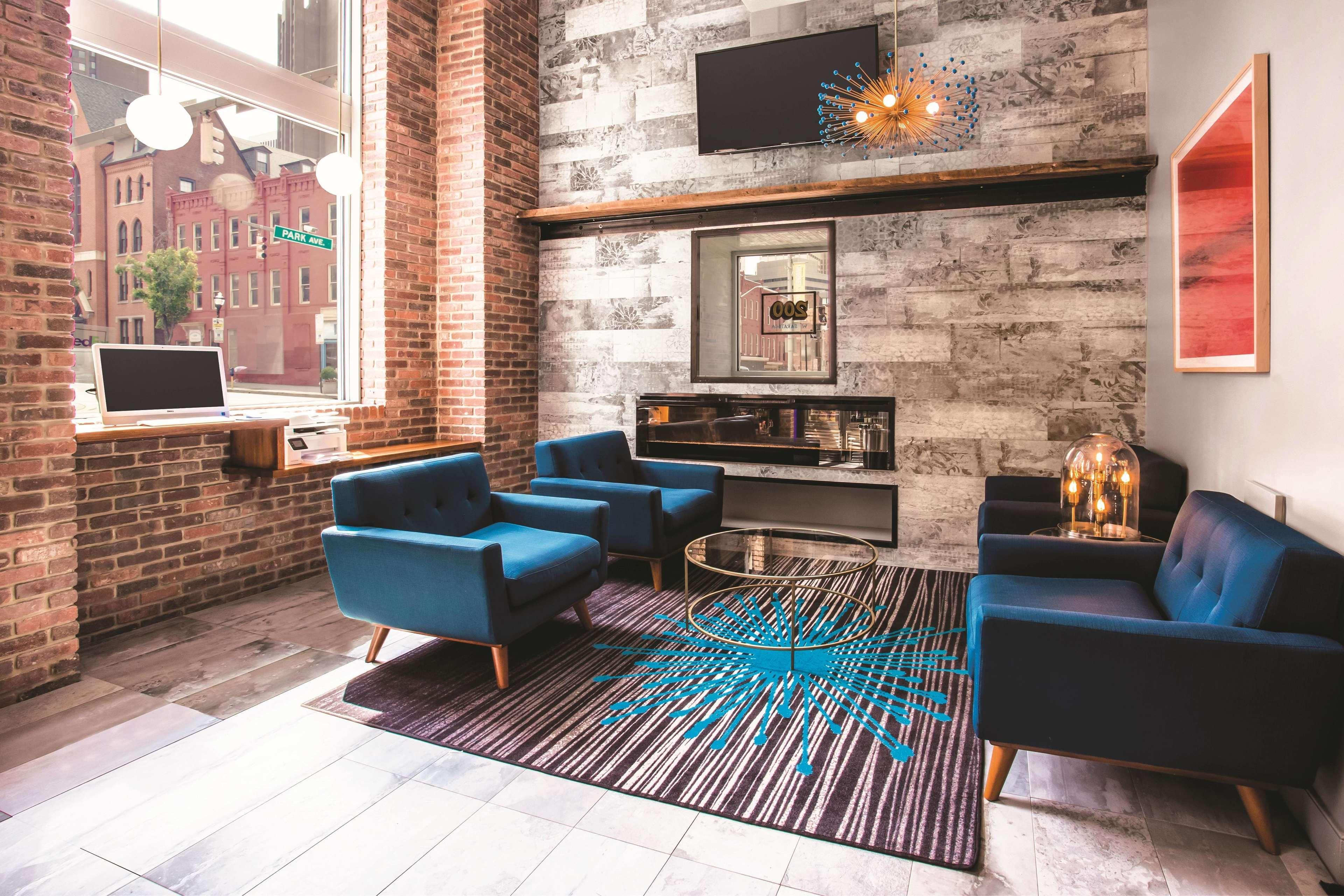 Hotel La Quinta By Wyndham Inner Harbor Downtown 3*